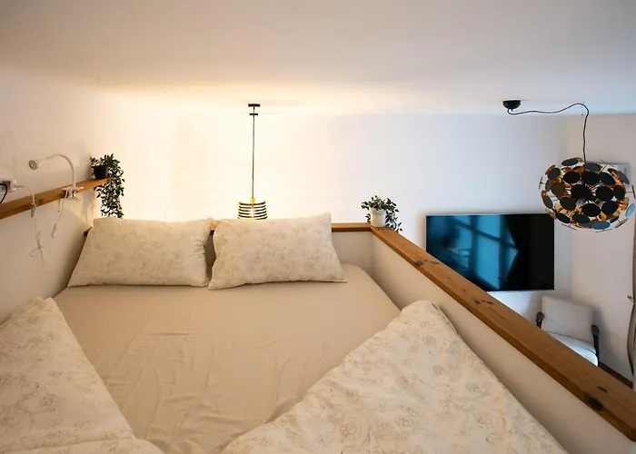 شقة Urska's Adorable Place