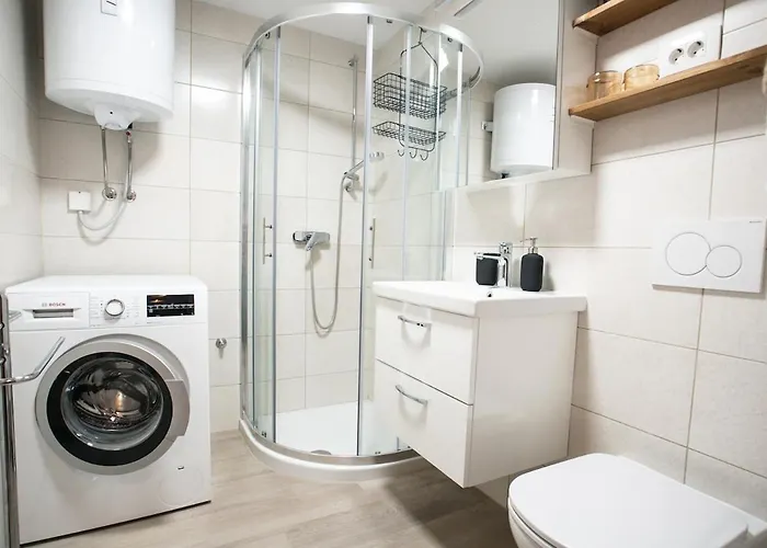 Urska's Adorable Place *